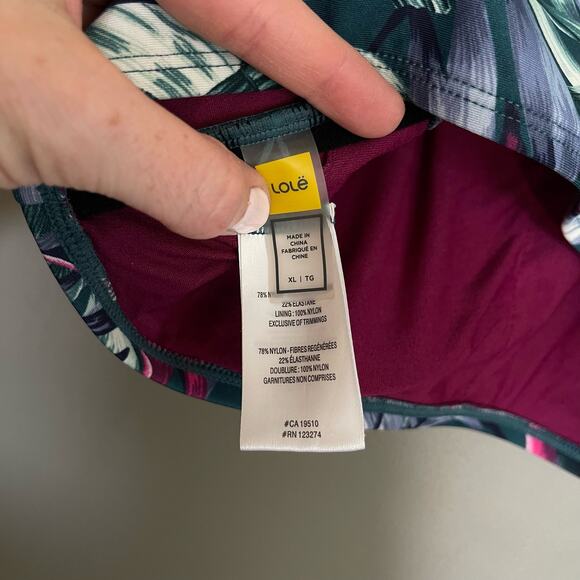 Lolë Tanami Bikini Top in Fiji Island Rainforest Size XL‎ Blue Green Pink Floral - Picture 13 of 14